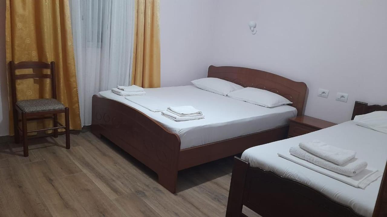 Vita Apartment - Spacious Garden And Balcony 5 Min To Beach & Center Ksamil Bagian luar foto